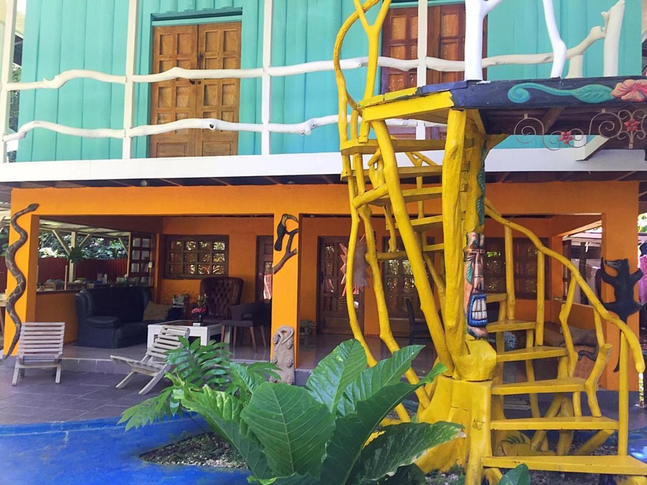 Madre Selva Hostel Puerto Viejo de Talamanca 외부 사진