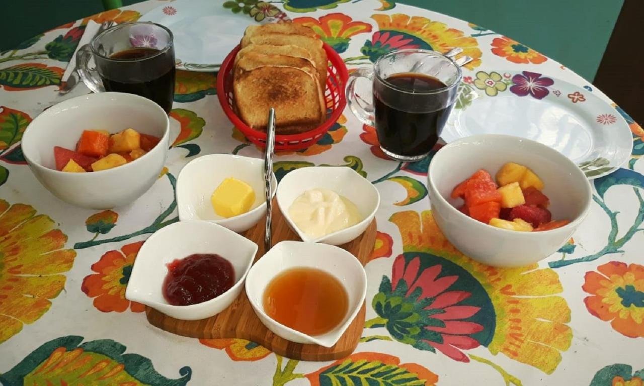 Madre Selva Hostel Puerto Viejo de Talamanca 외부 사진